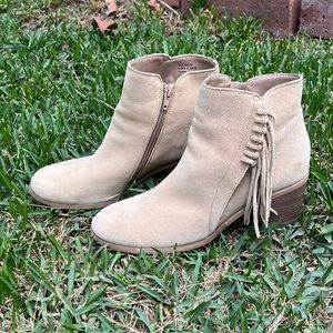 Kenneth Cole Reaction Fringed Tailgate Bootie in Light Sand